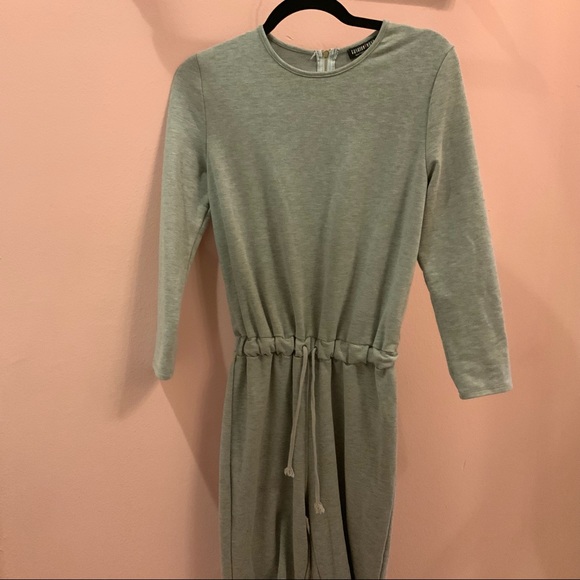 NWOT Fashion Nova Grey Sweats Jumpsuit w/ Slits - Picture 5 of 8